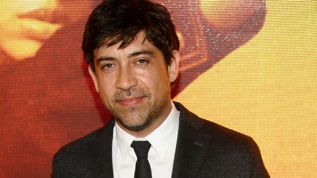 Alfonso Gomez-Rejon Directs Afterlife with Archie Pilot for Disney+